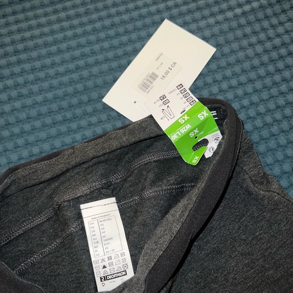 Active Shorts - Picture 3 of 4